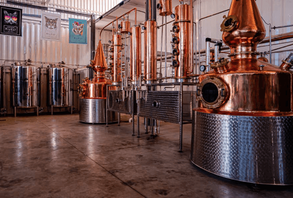 Case DryCat Destilaria